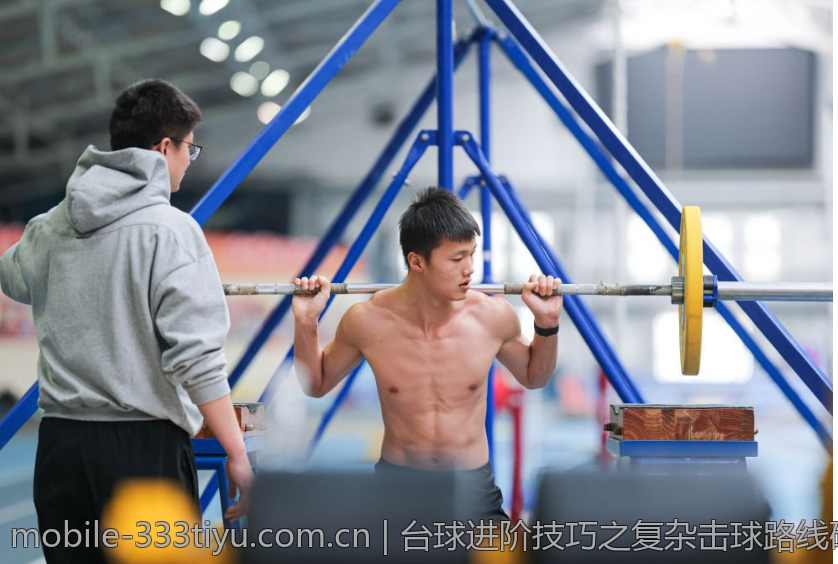 台球进阶技巧之复杂击球路线研究